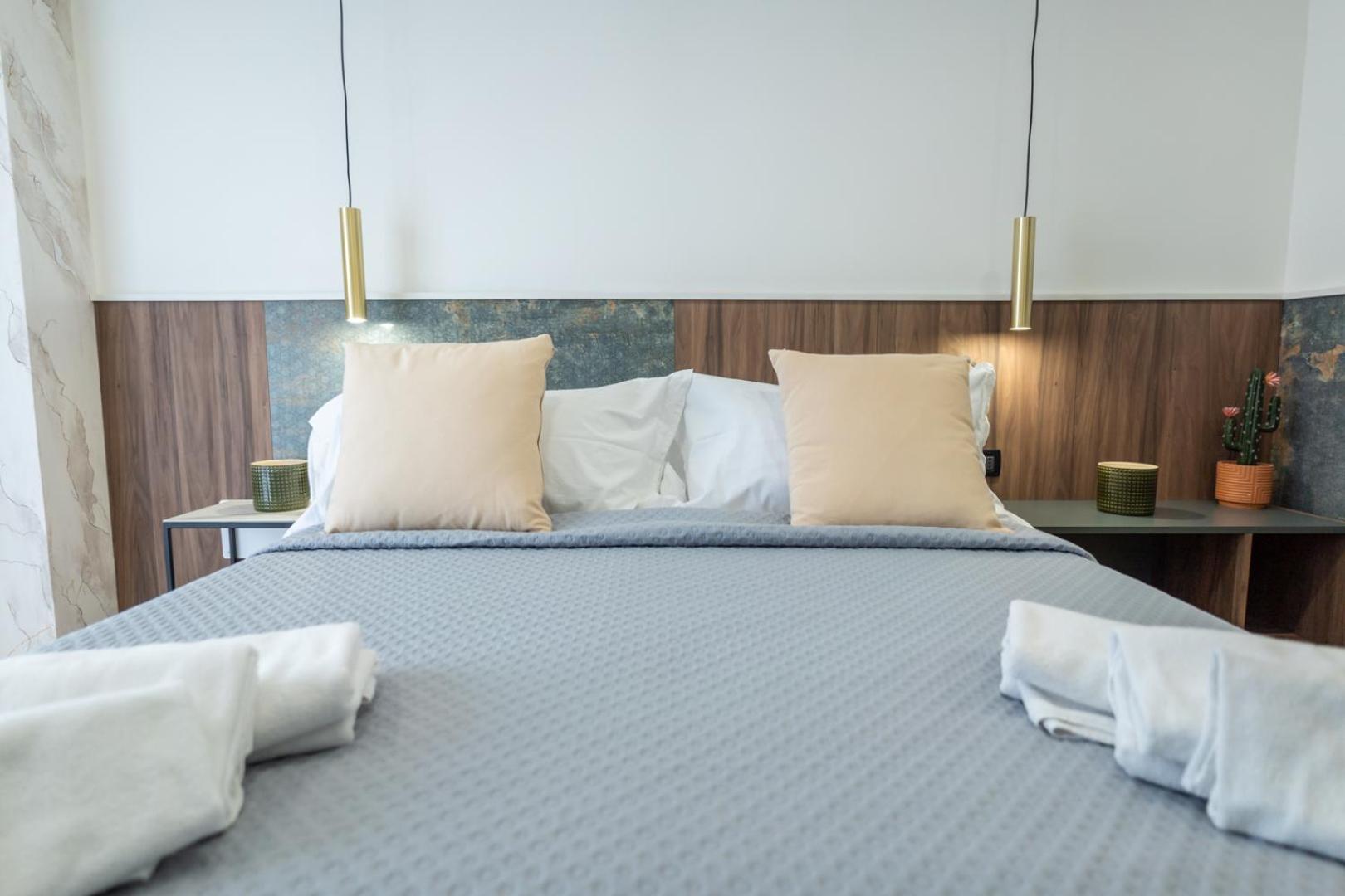 San Giusto Rooms Giardini Naxos Bagian luar foto