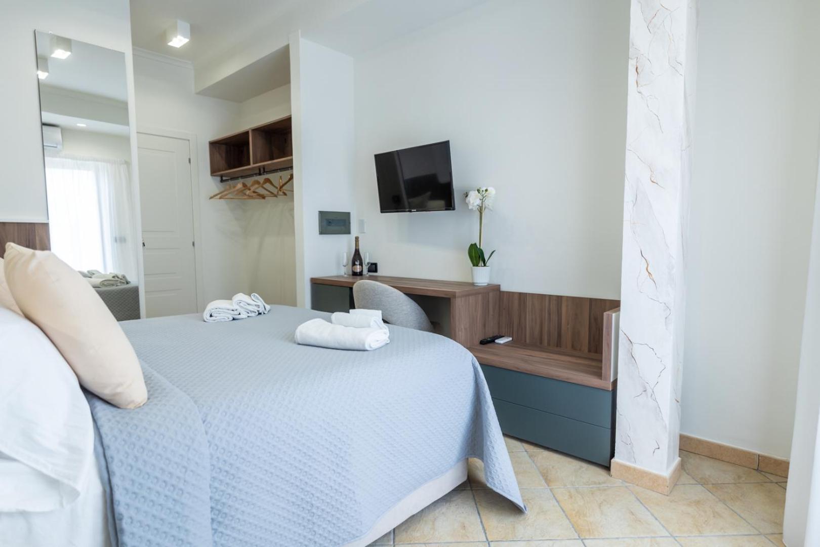 San Giusto Rooms Giardini Naxos Bagian luar foto
