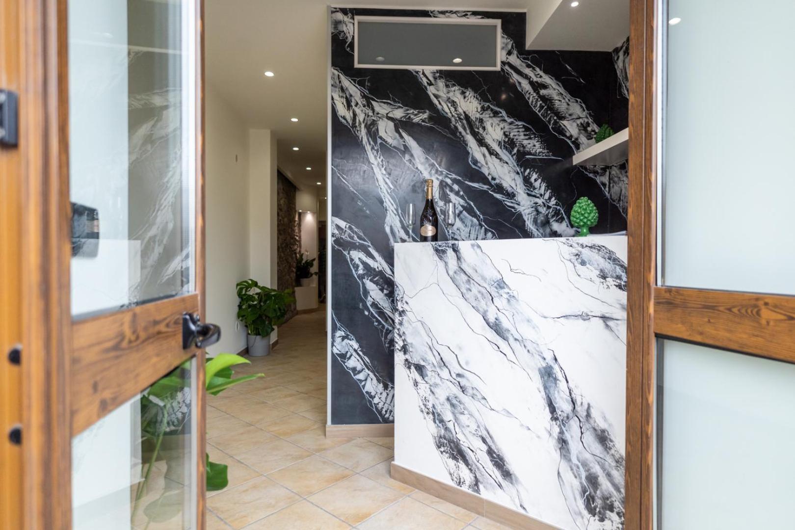 San Giusto Rooms Giardini Naxos Bagian luar foto