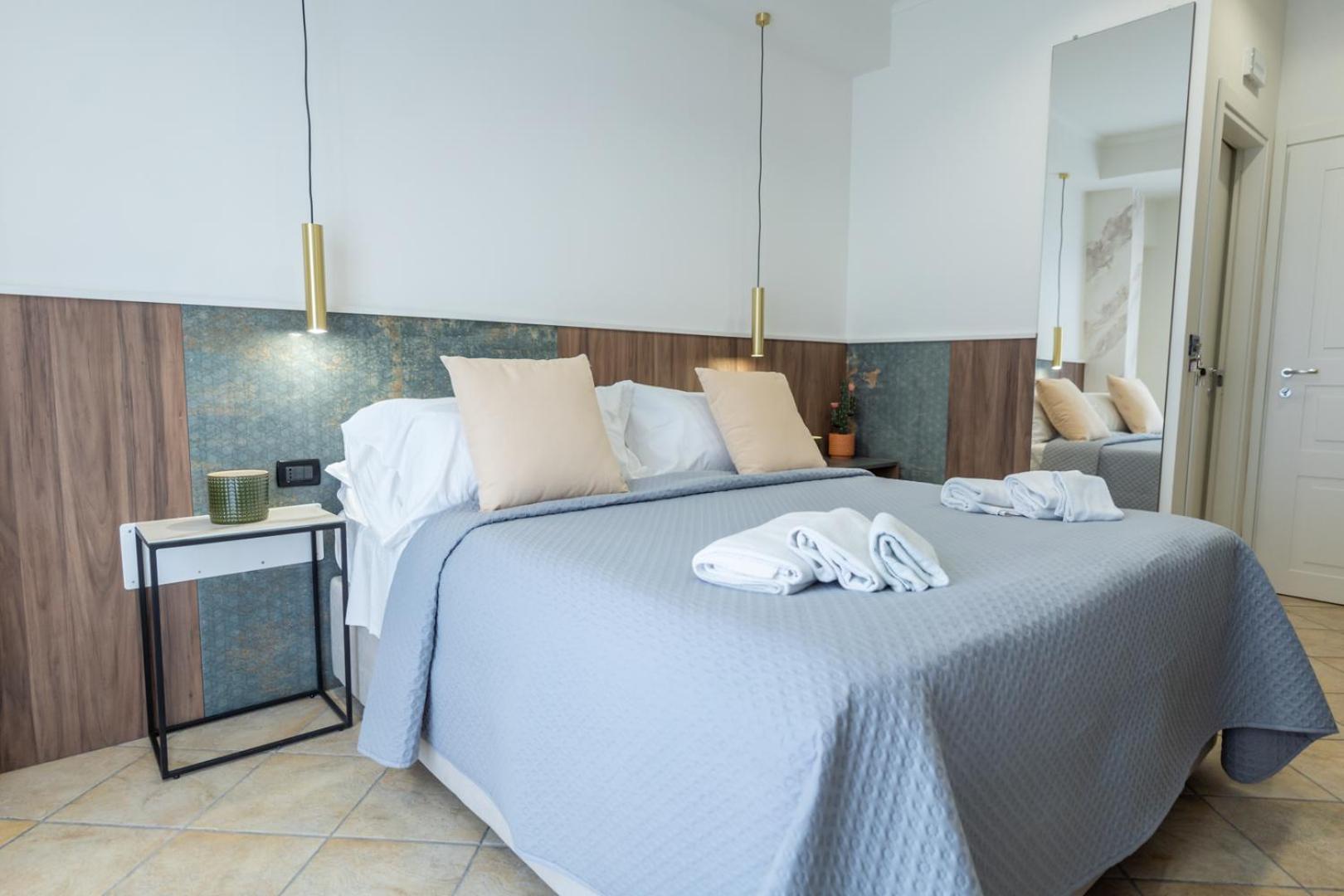 San Giusto Rooms Giardini Naxos Bagian luar foto